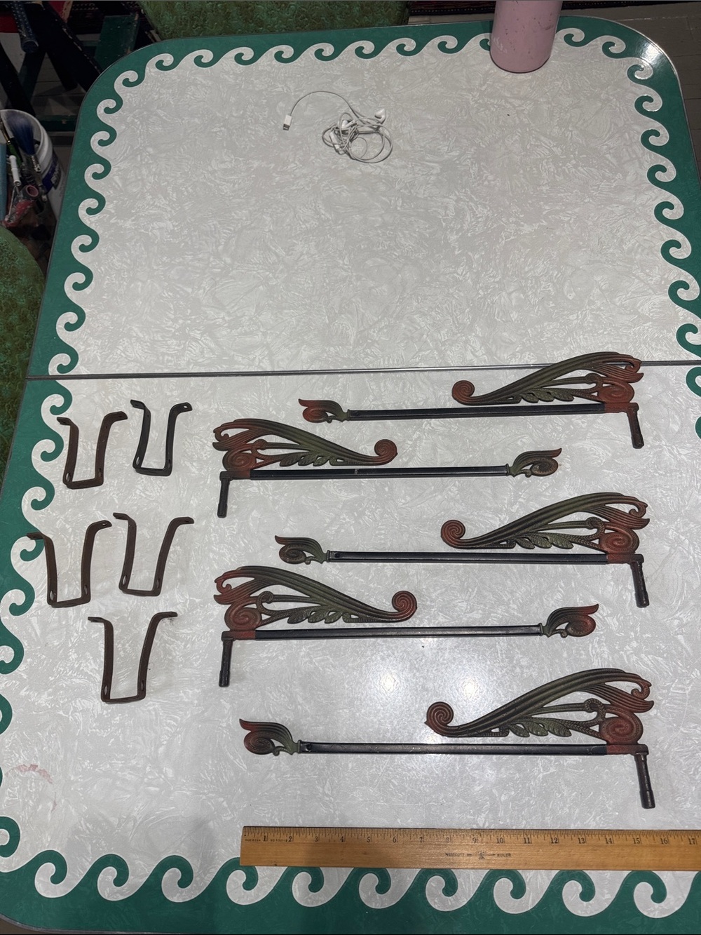 Set 5 ANTIQUE expanding swing arm curtain rods- Art deco style with mounts